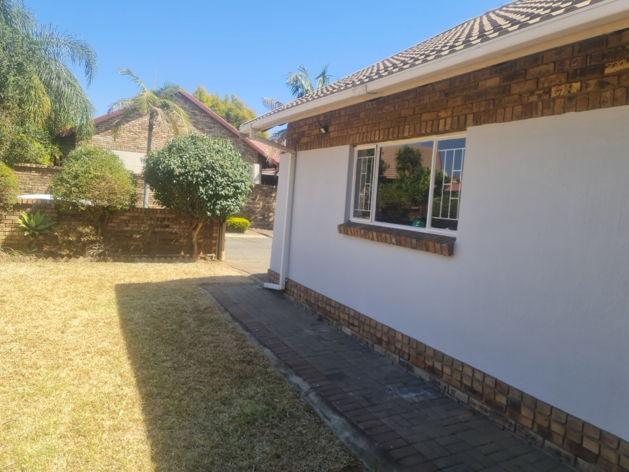 3 Bedroom Property for Sale in Waterval East North West